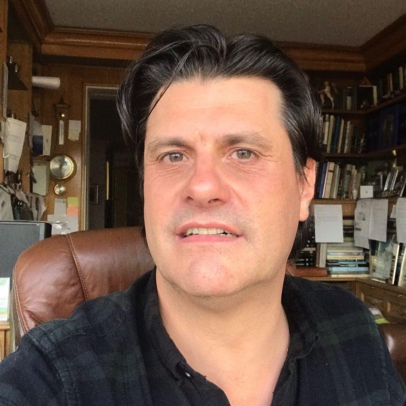 Jorge Lara López, egresado del programa Music Business de DNA Music
