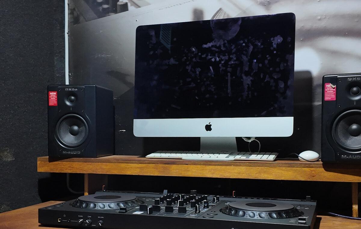 Cabinas de DJ profesionales
