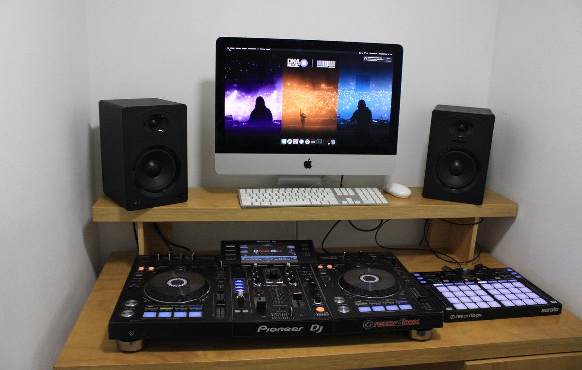 Cabinas de DJ profesionales