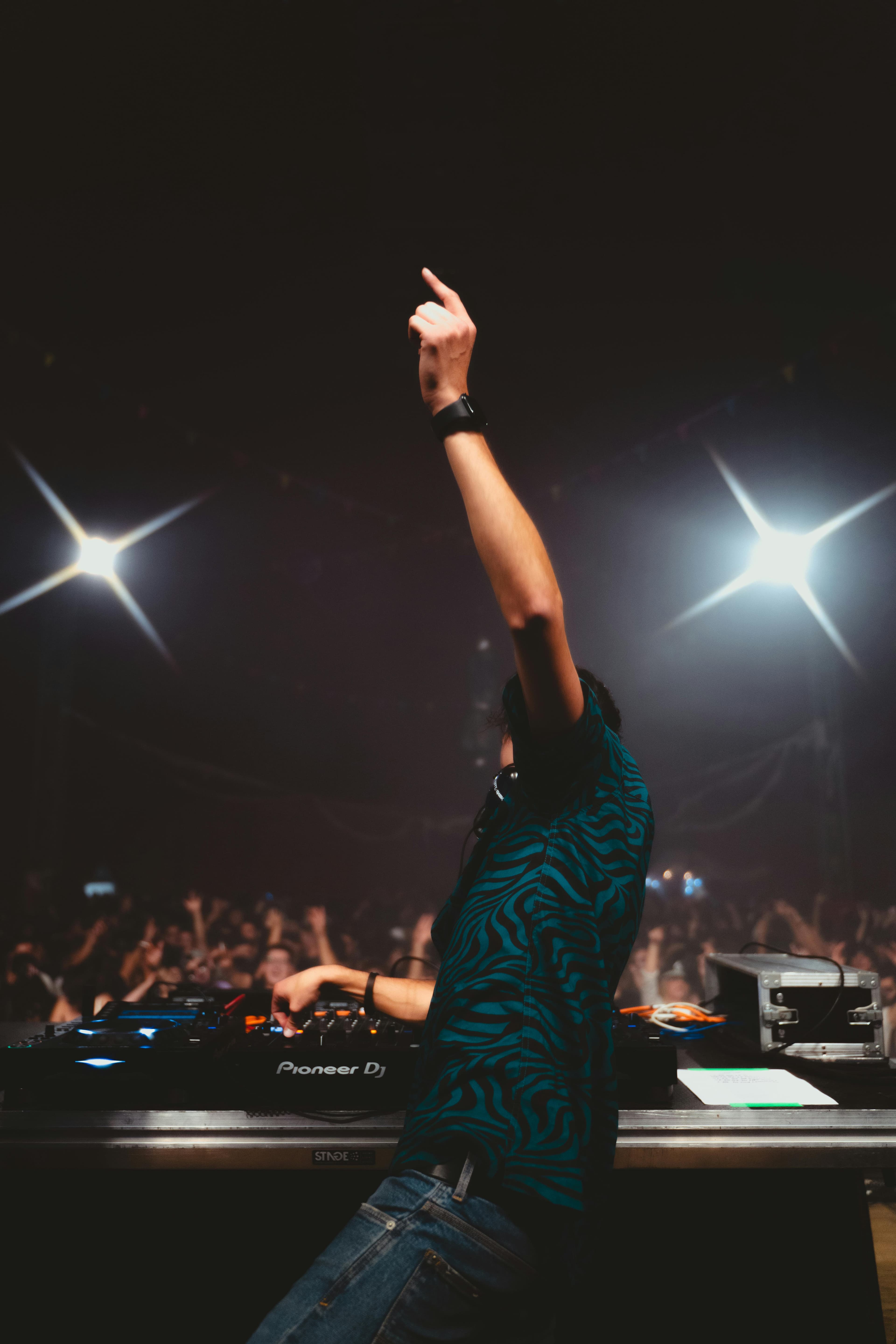 Curso DJ Productor en Colombia
